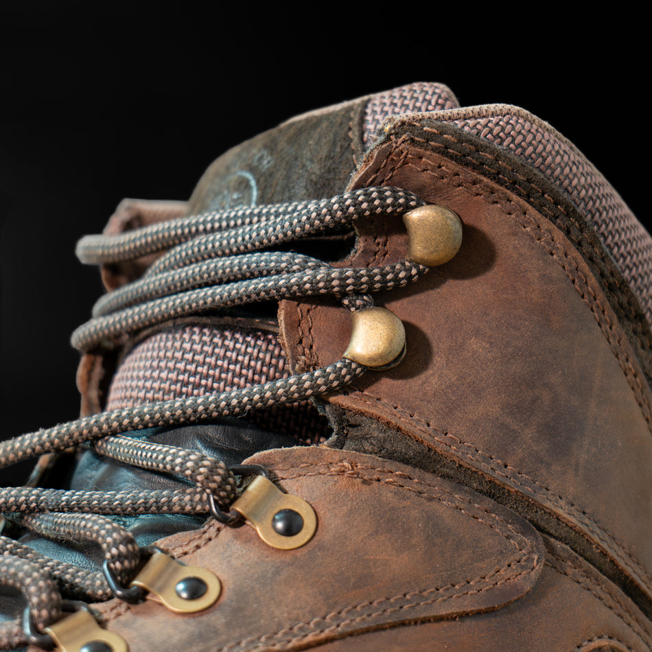 Reparaturen an Schuhobermaterial